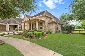 5327 Metzger Ct in Sugar Land, TX - Building Photo - Building Photo