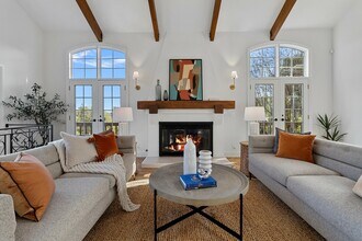 344 Summit Ave in San Rafael, CA - Building Photo - Building Photo