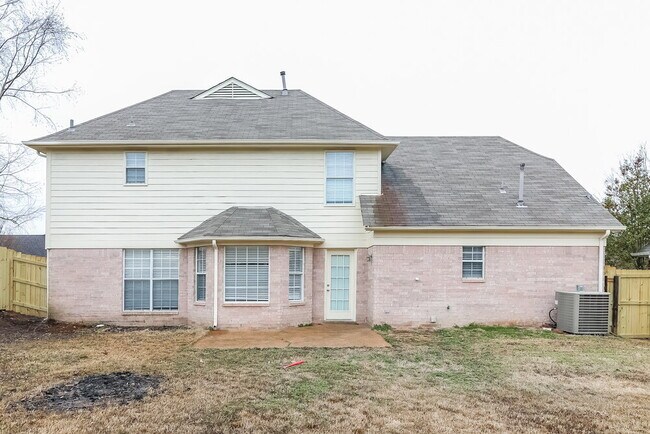 property at 1074 Red Fern Cir W