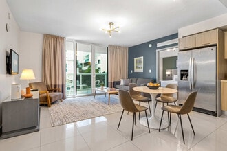 1700 SW 2nd Ave in Miami, FL - Building Photo - Building Photo