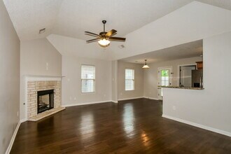 9500 Eckley Pl in Cordova, TN - Building Photo - Building Photo