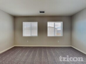 8950 Elk Ravine Dr in Reno, NV - Building Photo - Building Photo