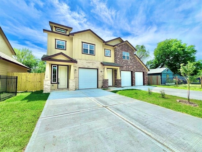 5602 Hirondel in Houston, TX - Building Photo - Building Photo