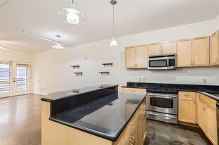 711 W 26th St in Austin, TX - Building Photo