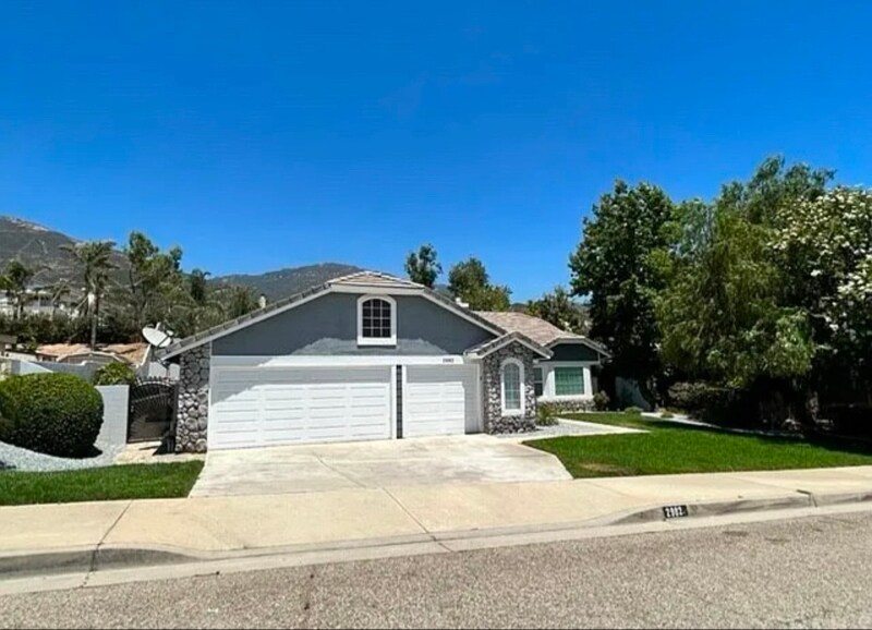2982 Briarwood Dr in San Bernardino, CA - Building Photo