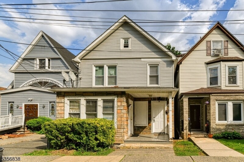 8 Mission St in Montclair, NJ - Building Photo