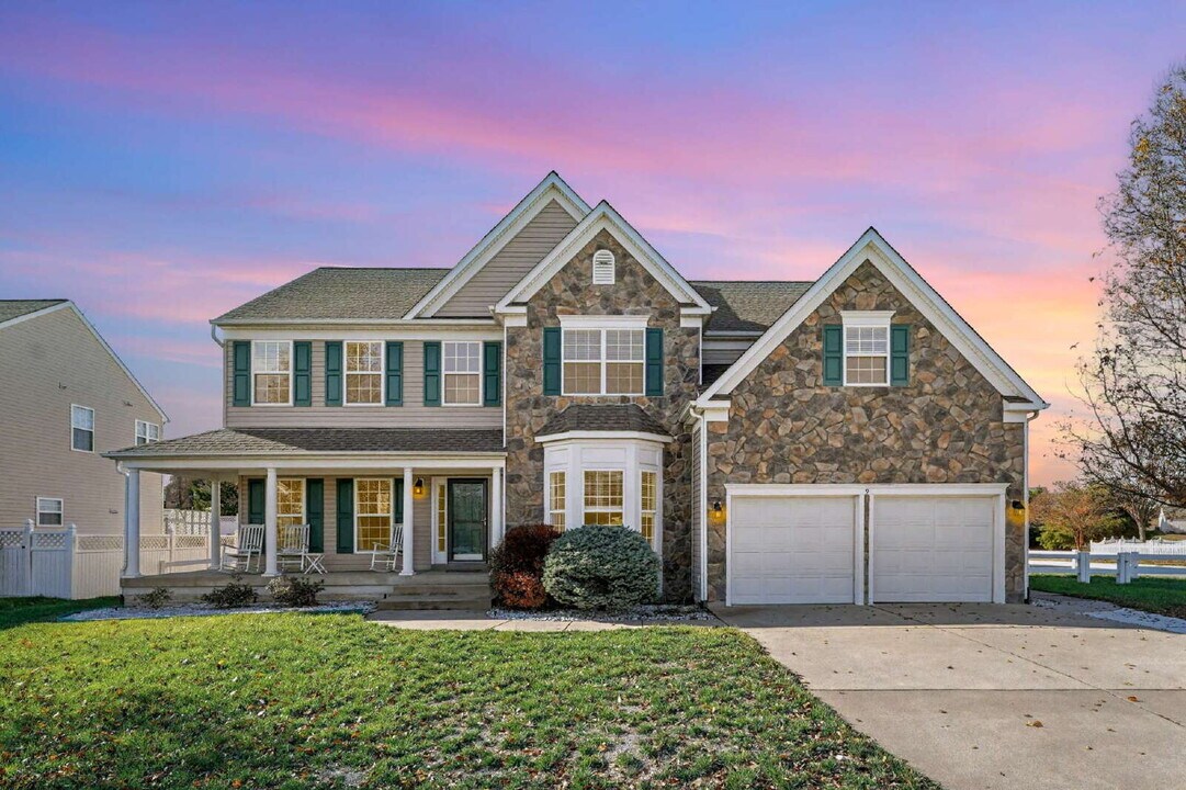 9 Gallery Rd in Stafford, VA - Building Photo