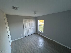 776 Cashmere Ave in Lehigh Acres, FL - Building Photo - Building Photo