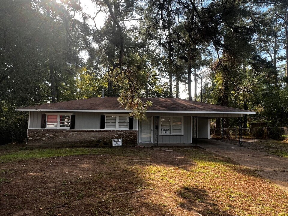 3007 Karla Cir in Shreveport, LA - Building Photo