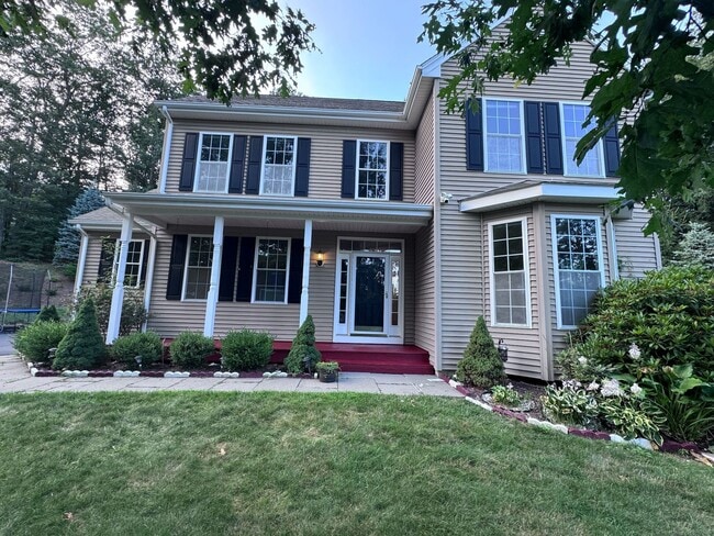 property at 8 Ellsworth Pl
