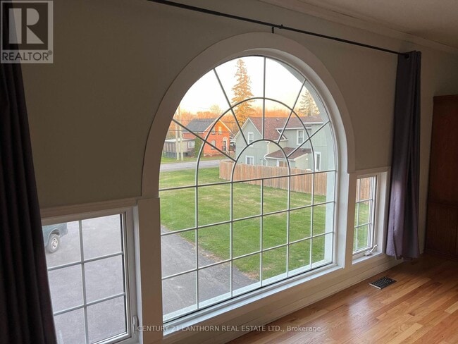 735 County Rd 28 in Belleville, ON - Building Photo - Building Photo