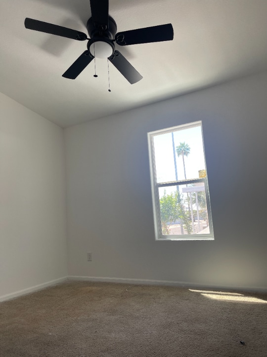 2650 W Union Hills Dr in Phoenix, AZ - Building Photo