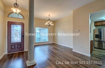 13601 Stonehenge Cove in North Little Rock, AR - Building Photo - Building Photo