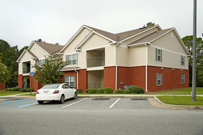 Heron Lake in Valdosta, GA - Building Photo - Building Photo