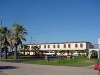 Surfside in Surfside Beach, TX - Foto de edificio - Building Photo