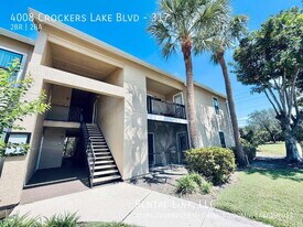 4008 Crockers Lake Blvd, Unit 317 in Sarasota, FL - Building Photo