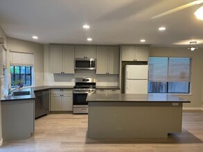 10281 Parlett Pl in Cupertino, CA - Building Photo - Building Photo