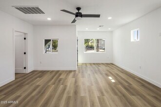 1440 E Pierce St in Phoenix, AZ - Building Photo - Building Photo