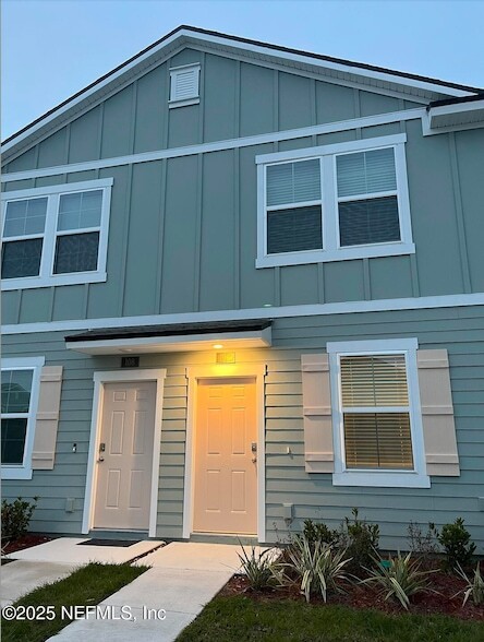 property at 106 Whispering Brk Dr