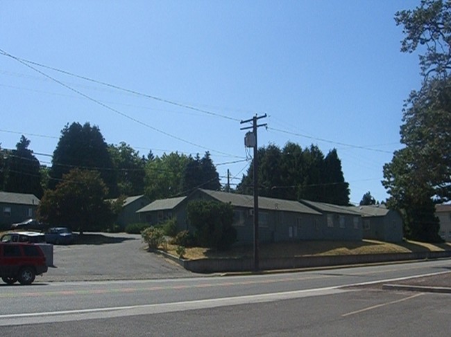 Cottonwood in Hood River, OR - Building Photo - Building Photo