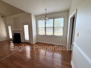 121 Willowbrook Dr in Pikeville, NC - Building Photo - Building Photo