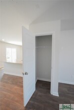421 Coconut Dr in Bloomingdale, GA - Building Photo - Building Photo