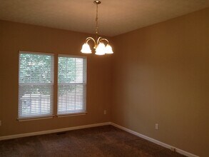 2561 Rockcastle Ct in Miamisburg, OH - Building Photo - Building Photo