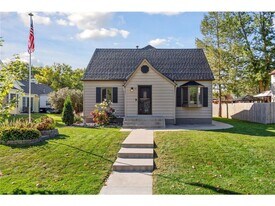 311 Park St E in Cologne, MN - Building Photo