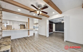 4116 Erin Ct in Bakersfield, CA - Building Photo - Building Photo