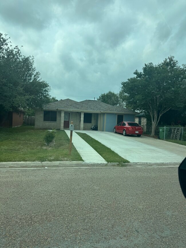 property at 653 W Main Ave