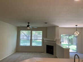 3304 Santee Dr in Austin, TX - Building Photo - Building Photo