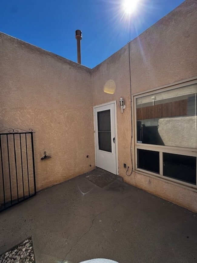 12244 Menaul Blvd NE in Albuquerque, NM - Building Photo - Building Photo