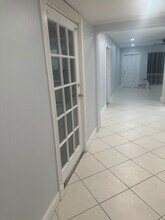 1841 SW 46th Ave in Fort Lauderdale, FL - Building Photo - Building Photo