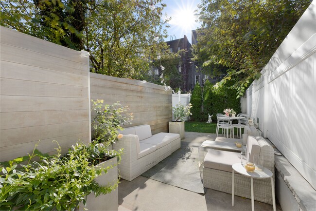 236 N 7th St in Brooklyn, NY - Building Photo - Building Photo
