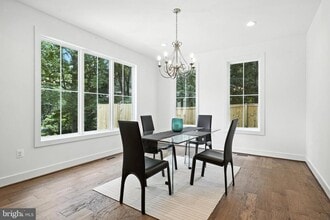 5604 Clermont Dr in Alexandria, VA - Building Photo - Building Photo