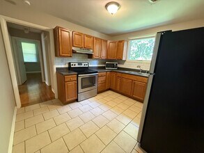 928 Rodney Dr in Nashville, TN - Building Photo - Building Photo