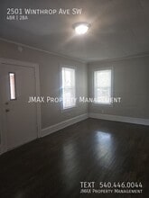 2501 Winthrop Ave SW in Roanoke, VA - Foto de edificio - Building Photo