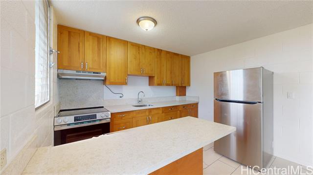 property at 39 Hi?aloa St