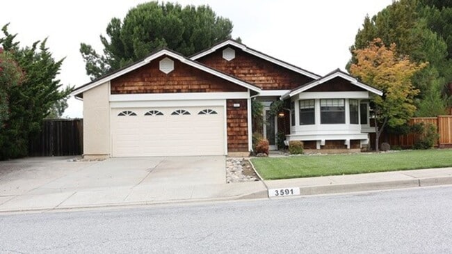 property at 3591 Woodley Dr