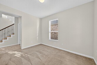 1435 Wheatley Hill Ln in Katy, TX - Foto de edificio - Building Photo
