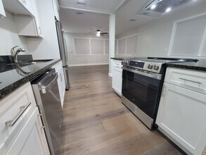 611 Tanglewood St, Unit Duplex in Daytona Beach, FL - Building Photo - Building Photo