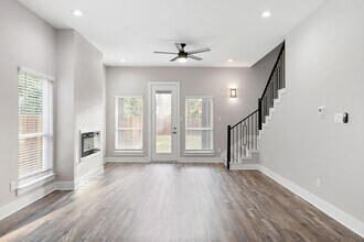 2809 Harston St in Dallas, TX - Building Photo - Building Photo