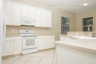 7020 Gold Rush Ln in Bradenton, FL - Building Photo - Building Photo