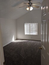 7529 Walnut Dr in Citrus Heights, CA - Building Photo - Building Photo