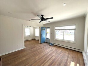 19 Minnesota Ave in Long Beach, NY - Building Photo - Building Photo