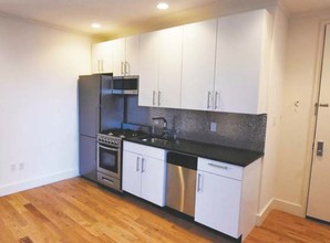 265 S 2nd St in Brooklyn, NY - Foto de edificio - Interior Photo