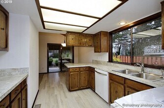 13064 SE 130th Ave in Happy Valley, OR - Building Photo - Building Photo