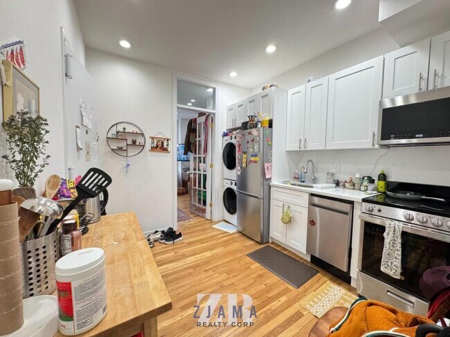 493 7th Ave in Brooklyn, NY - Building Photo - Building Photo