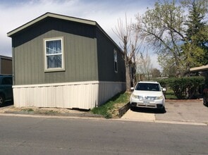 9400 N Elm Ct in Federal Heights, CO - Building Photo - Building Photo