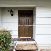 122 Vine St in Paso Robles, CA - Building Photo